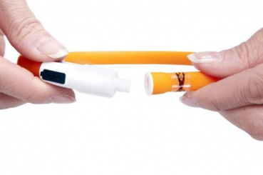 Karlie Visio Light bis 70cm Halsumfang, zuschneidbar, mit USB Kabel aufladbar.